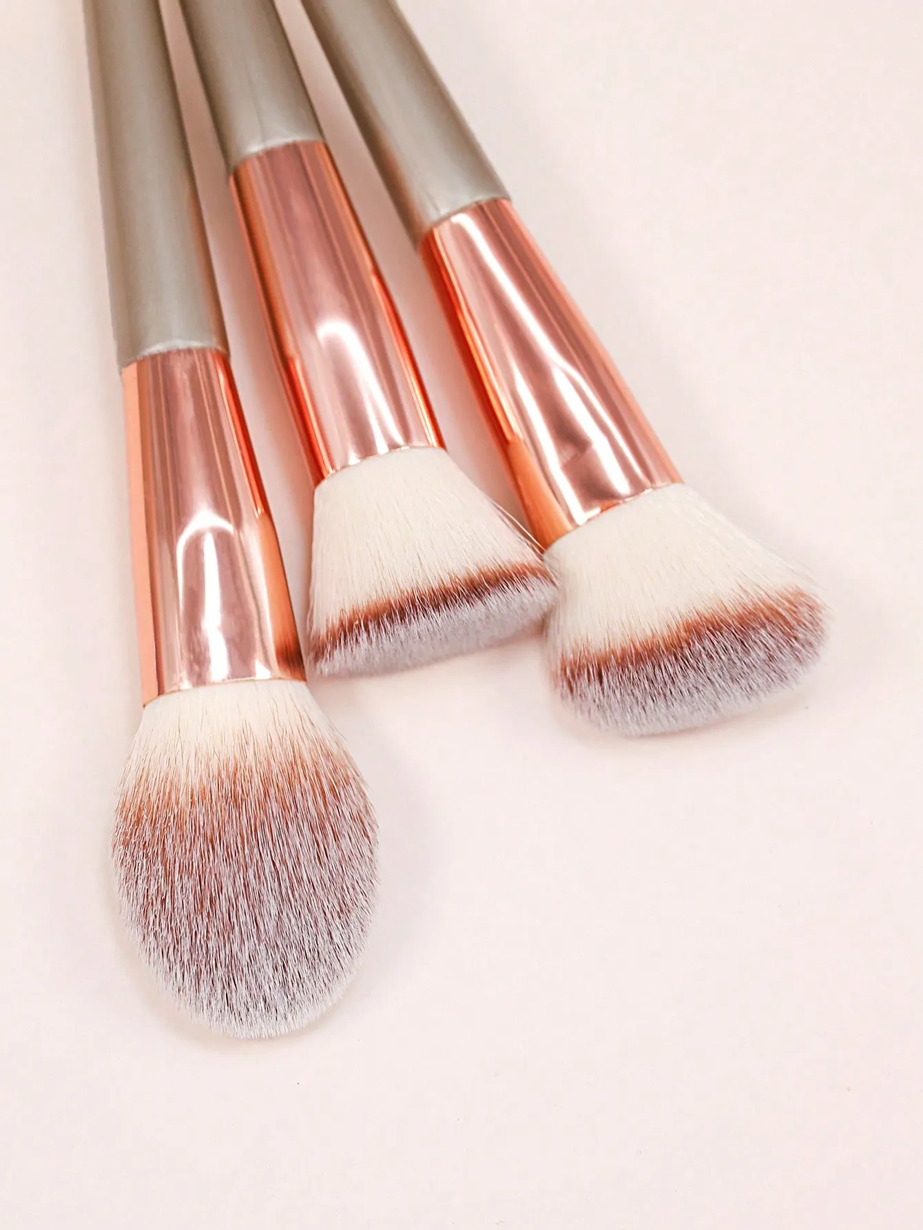 1pc High-Quality Makeup Brush Set For Blush, Loose Powder, Contouring, Beginner Friendly