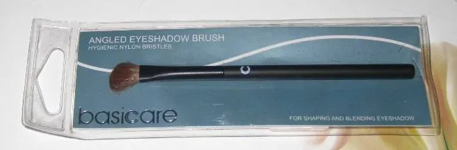 Angled Eyeshadow Brush