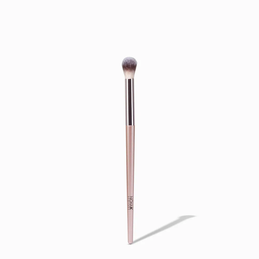 BLENDING EYESHADOW BRUSH