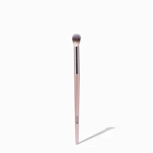 BLENDING EYESHADOW BRUSH