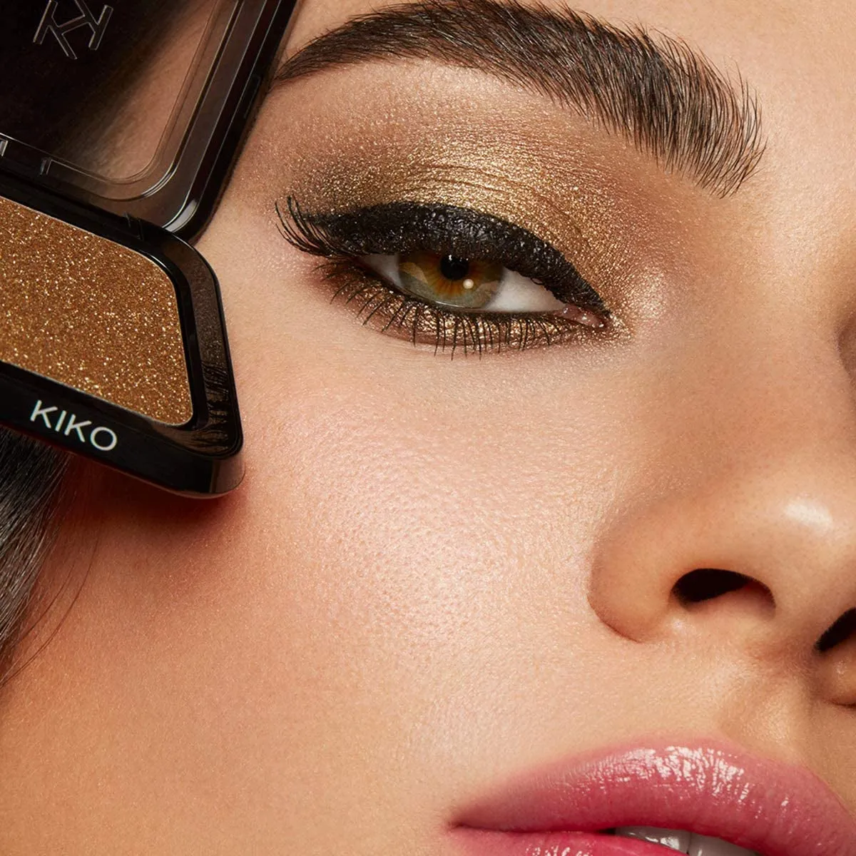 Glitter Shower Eyeshadow 04 | High-Coverage Glitter Eyeshadow