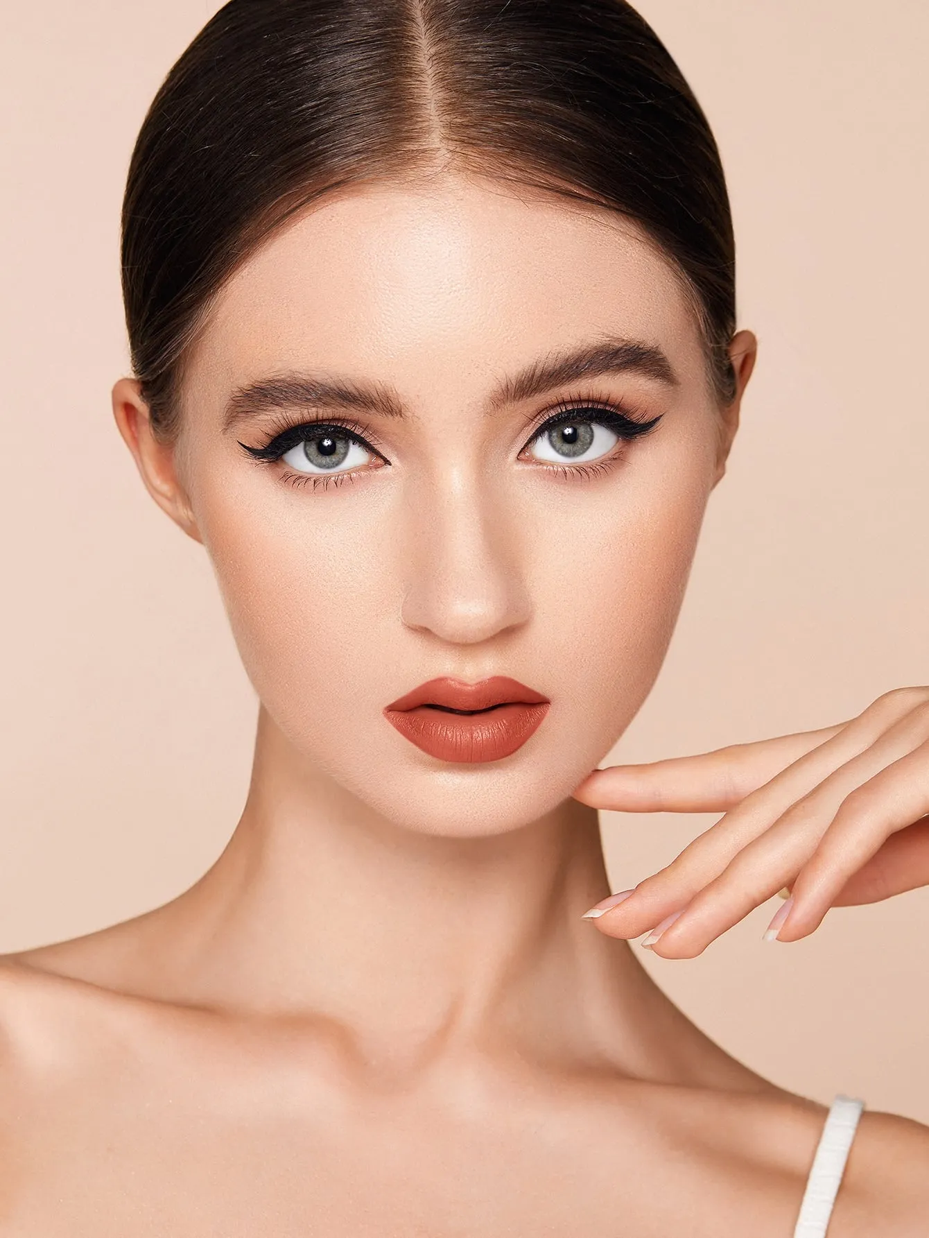 SHEGLAM Matte Allure Lipstick Rendevous