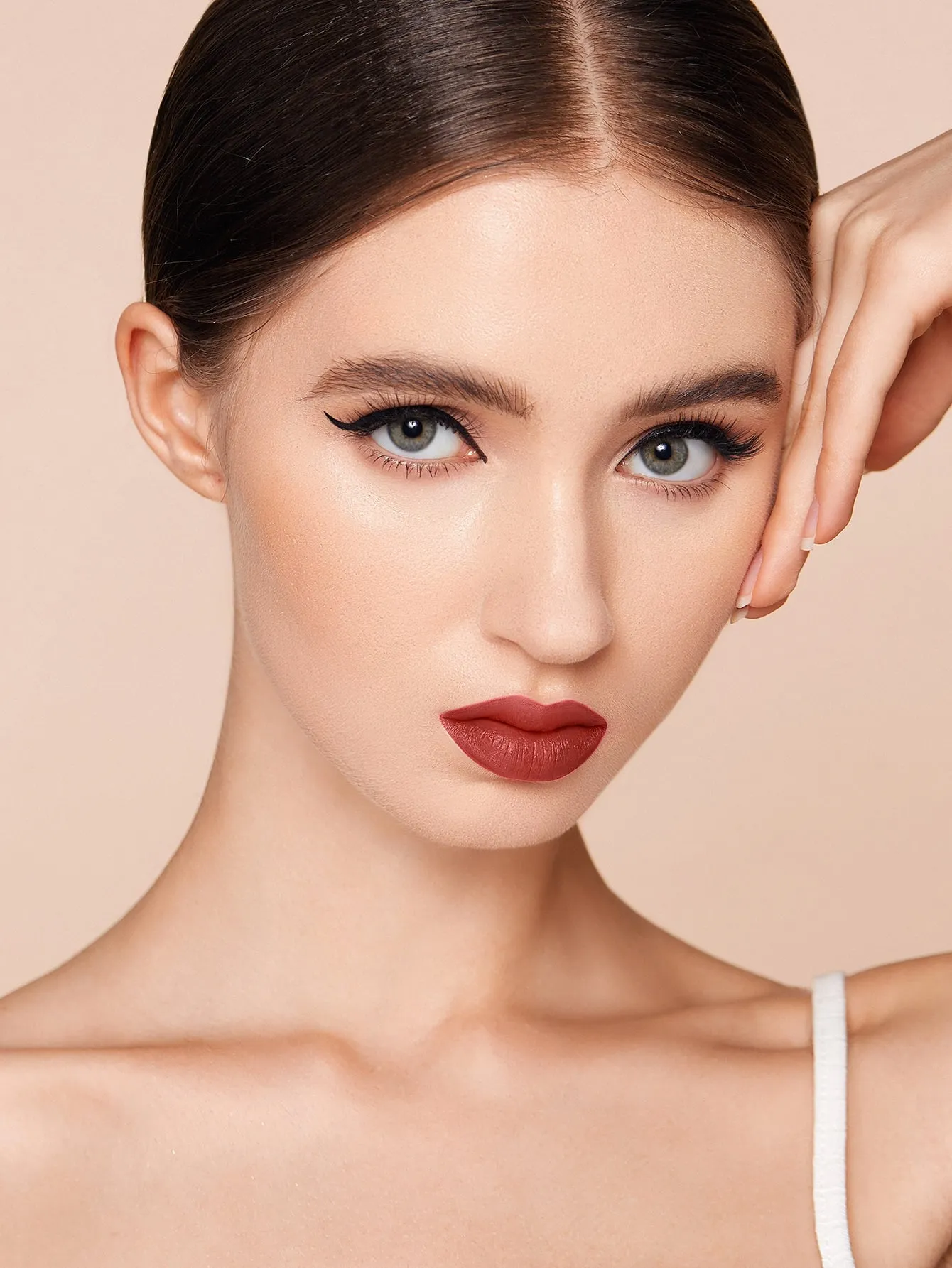 SHEGLAM Matte Allure Lipstick Rendevous